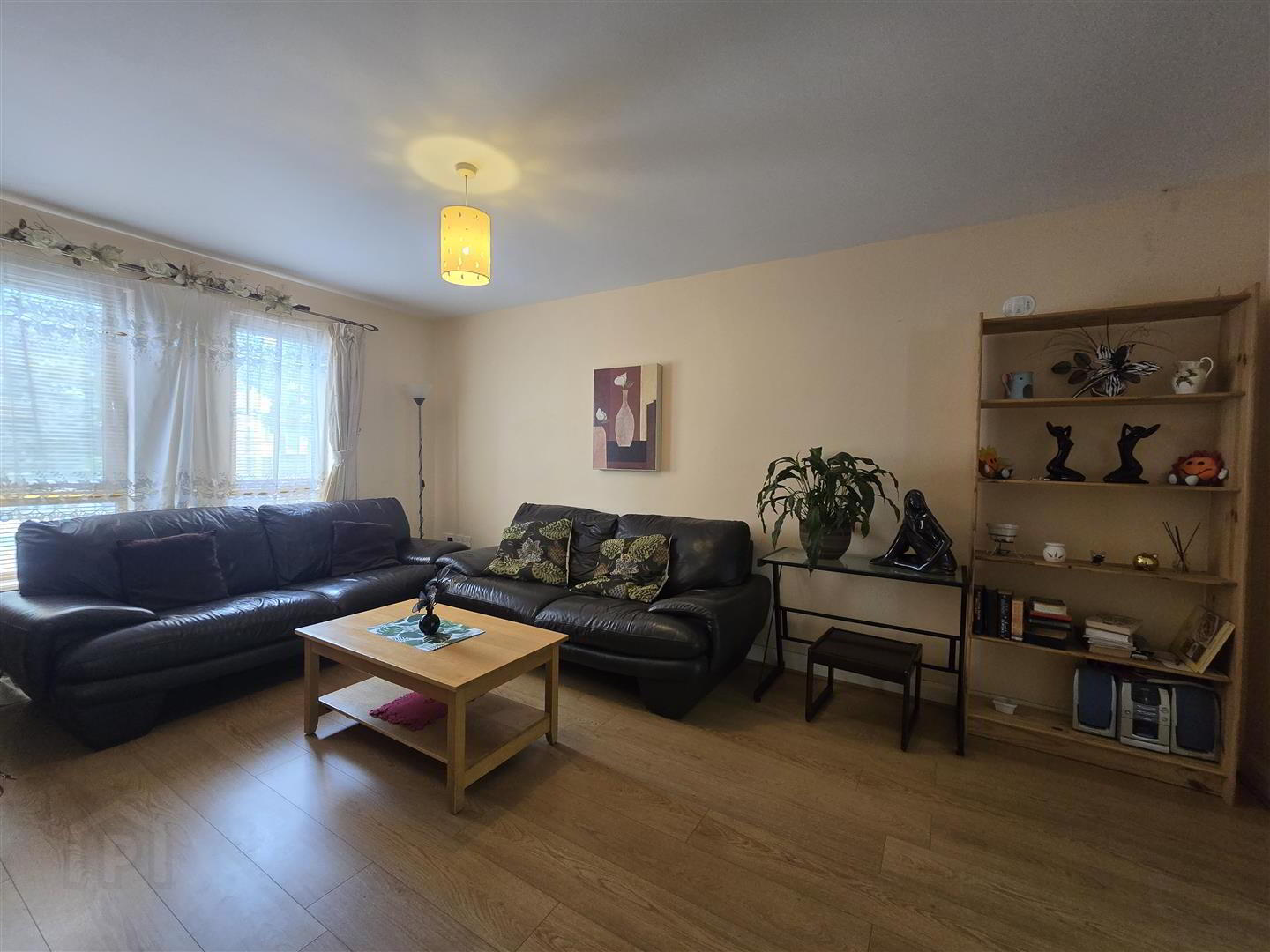 property description image