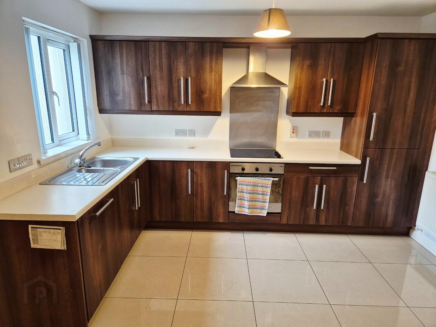 100c Brook Street 5 of 17