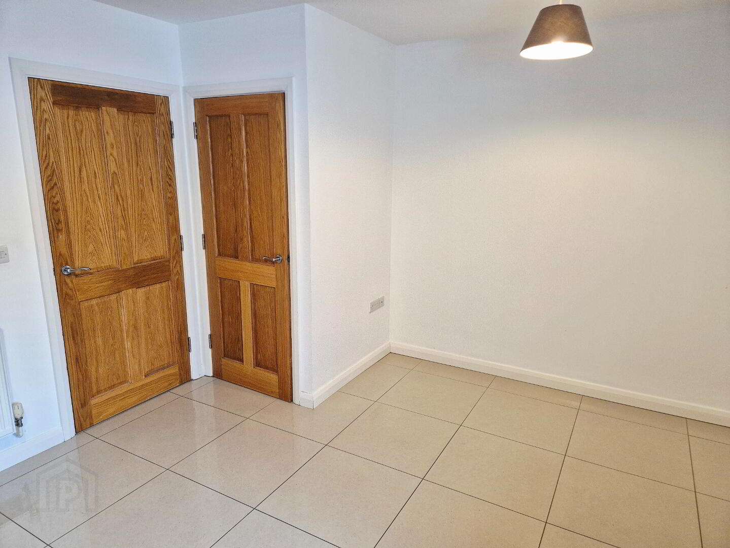 100c Brook Street 6 of 17