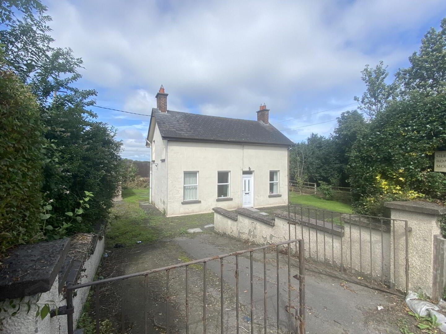 Country Cottage With Spacious Grounds, 4 Glenavy Road 1 of 3