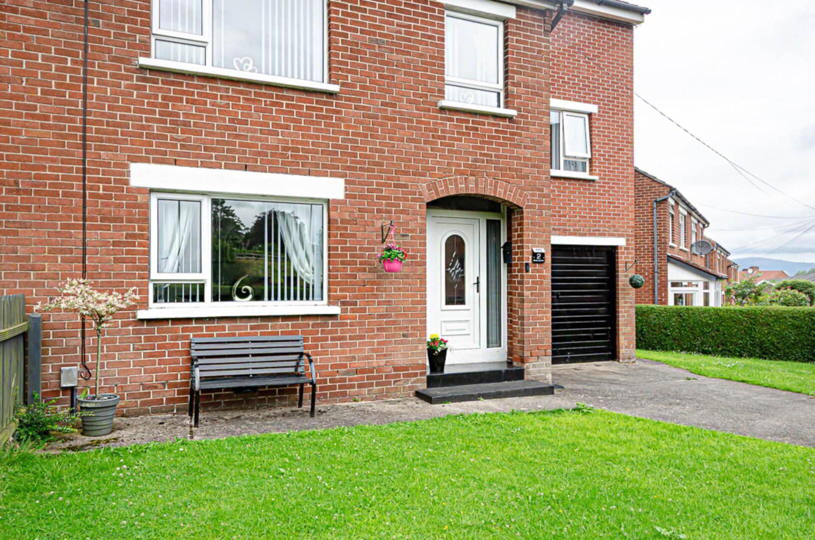 2 Glensharragh Park 3 of 57