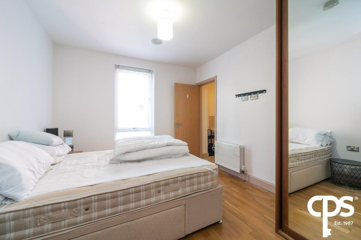 Apartment 13 The Hull Building 10 of 15