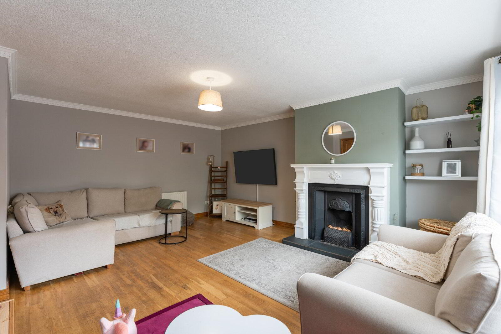 10 Stratford Gardens 5 of 25