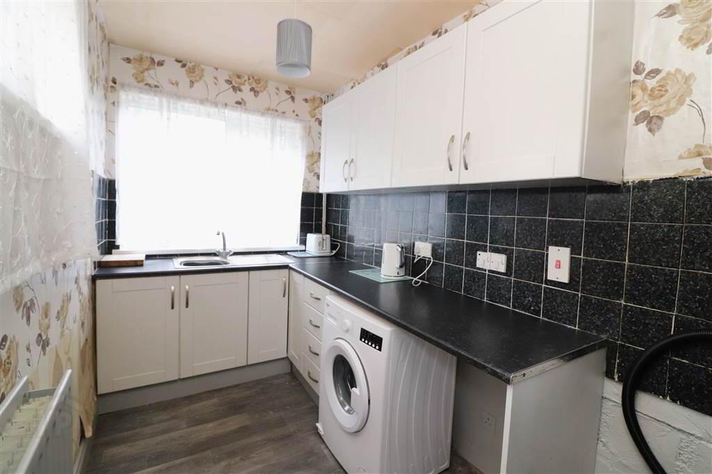 35 Donard Drive 3 of 8