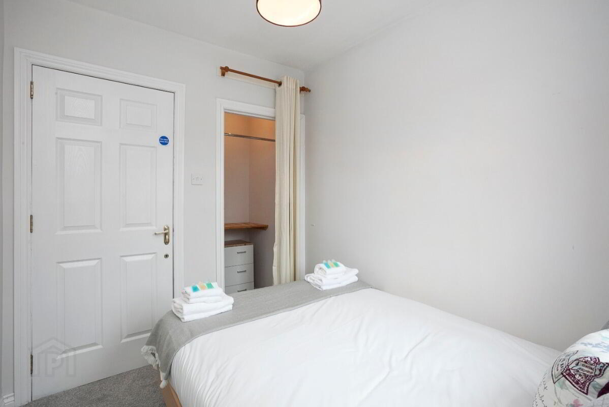 4 Donnybrook Court 7 of 10