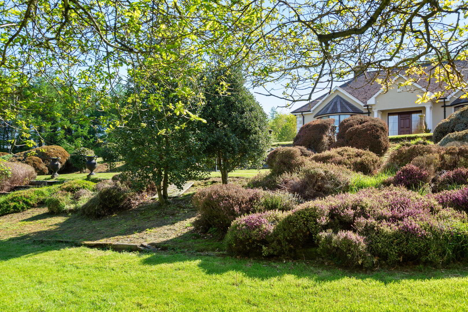 Chatsworth Lodge (with, C. 3 Acres) 32 of 47