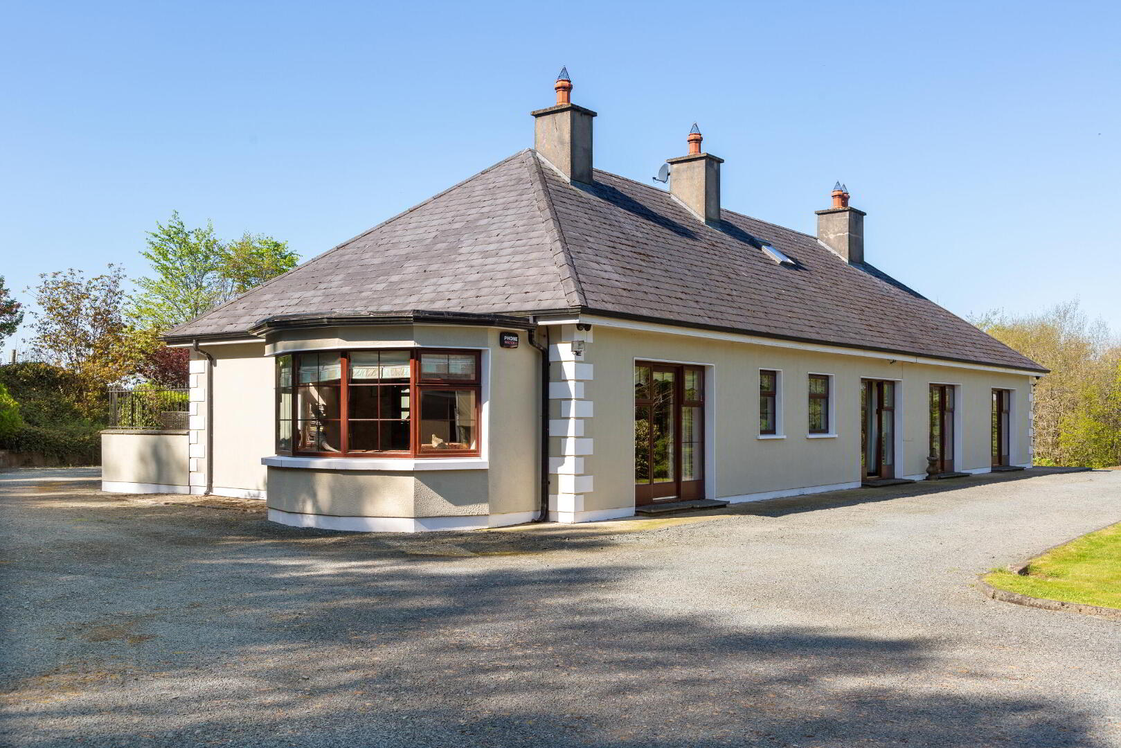 Chatsworth Lodge (with, C. 3 Acres) 46 of 47
