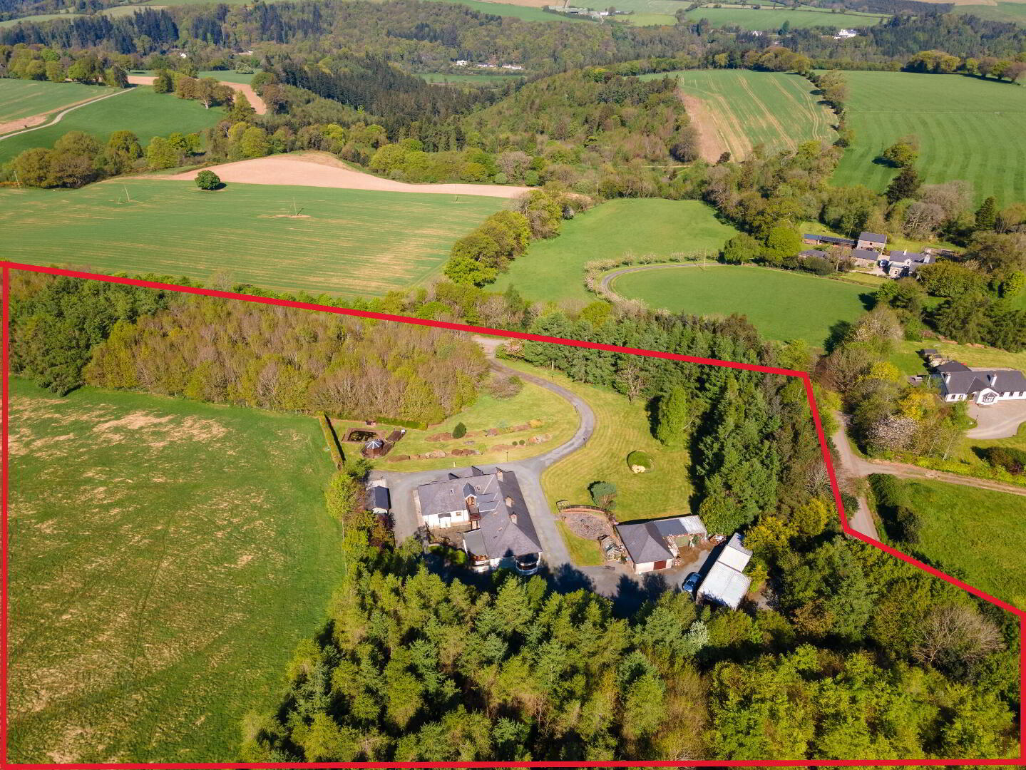 Chatsworth Lodge (with, C. 3 Acres) 22 of 47