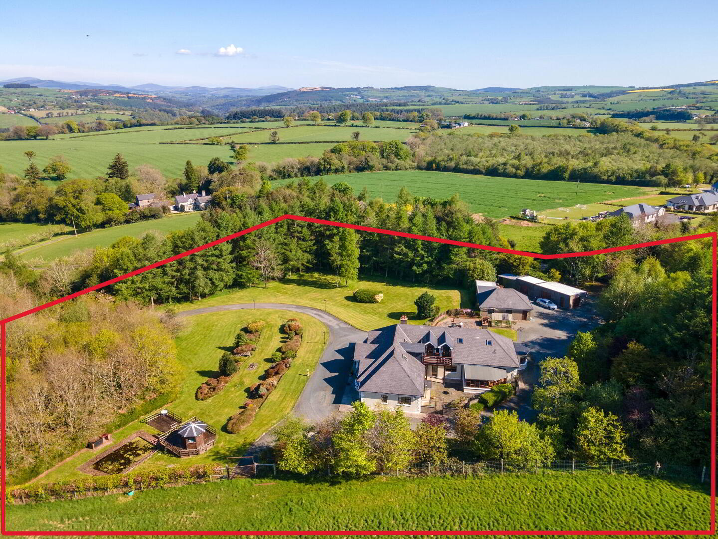 Chatsworth Lodge (with, C. 3 Acres) 21 of 47