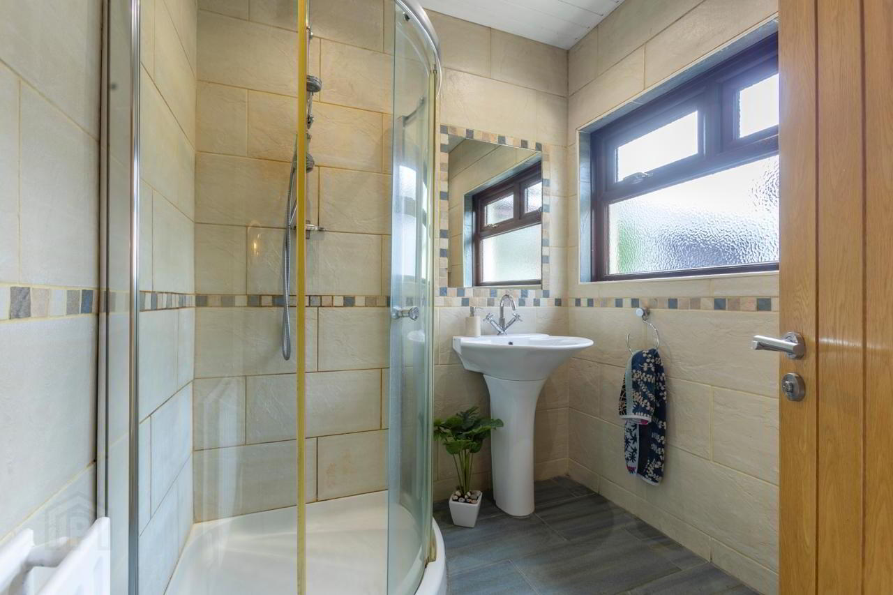 8 Old Grange Avenue 30 of 48