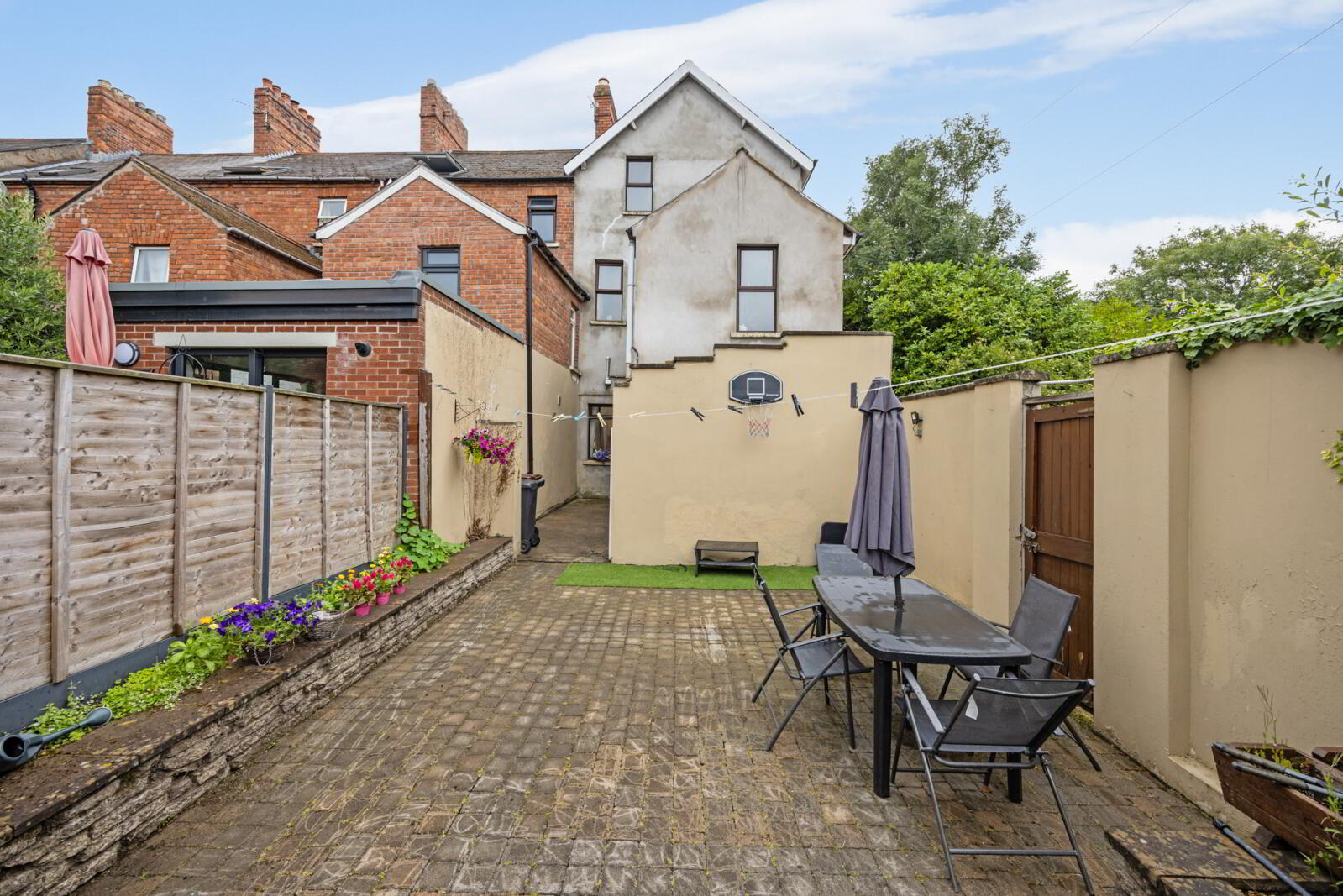 1 Chichester Avenue 27 of 32