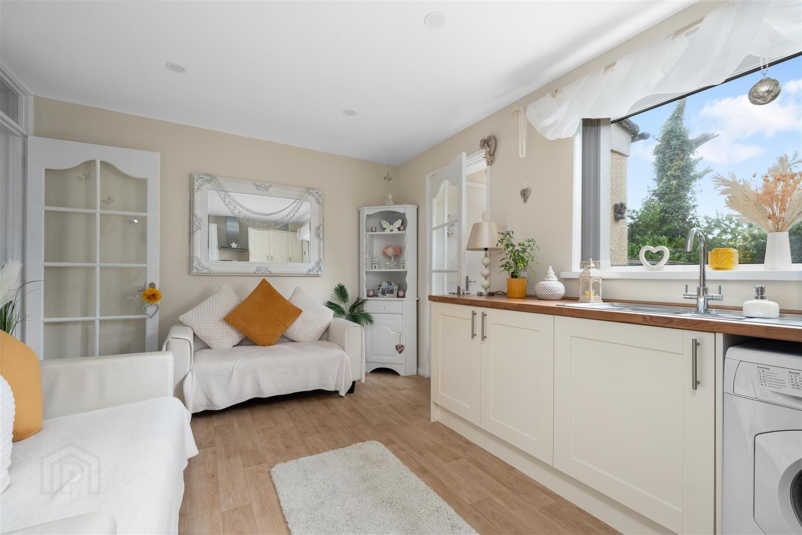 14 Longstone Close 6 of 13