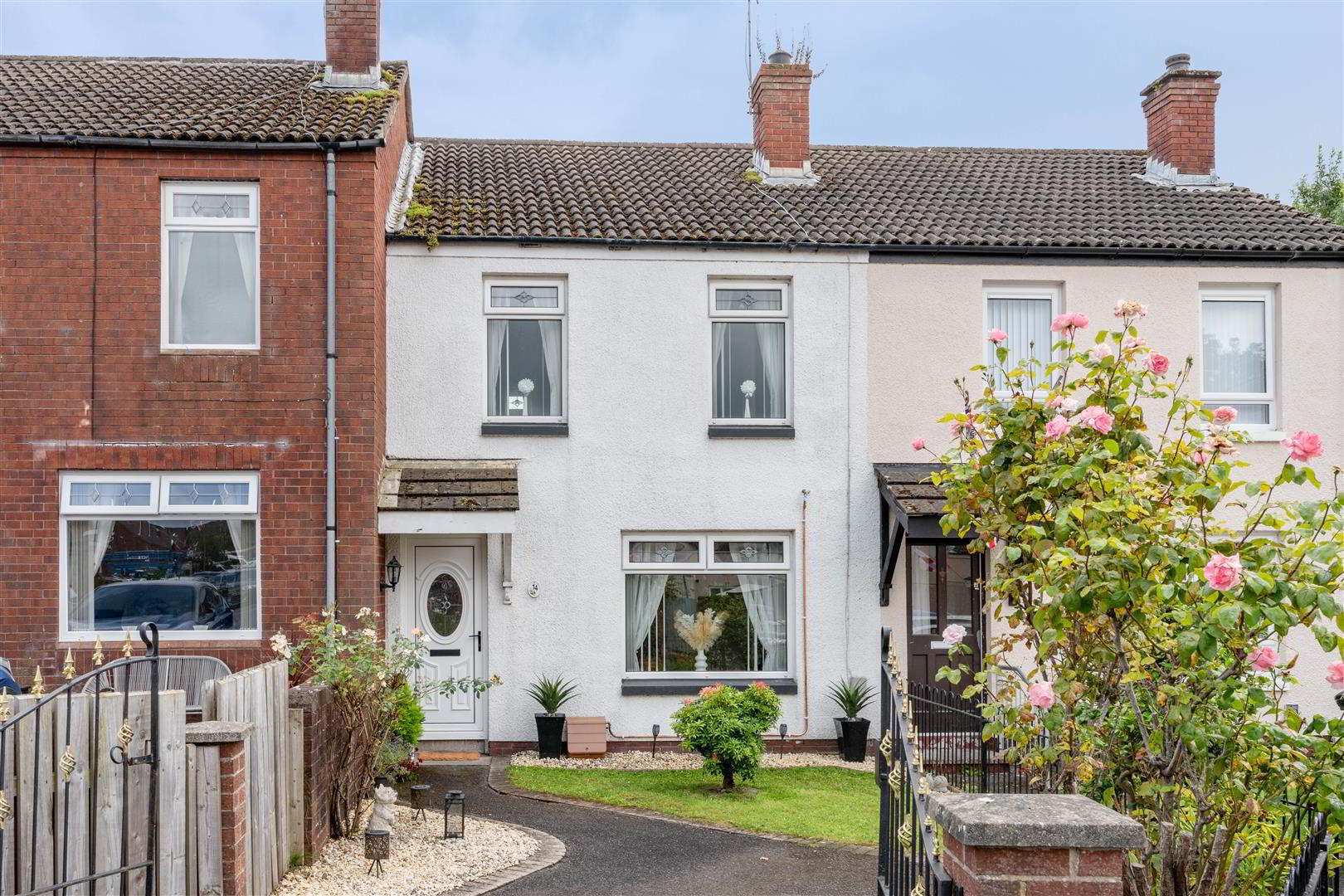 14 Longstone Close 1 of 13