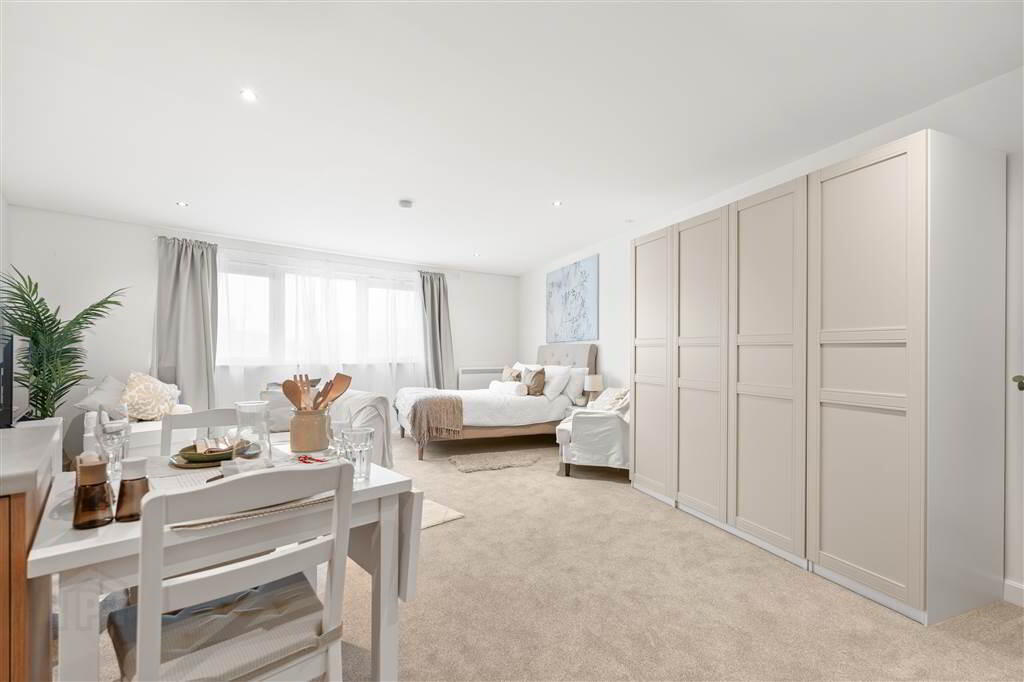 3.09 The Obel, 62 Donegall Quay 14 of 21