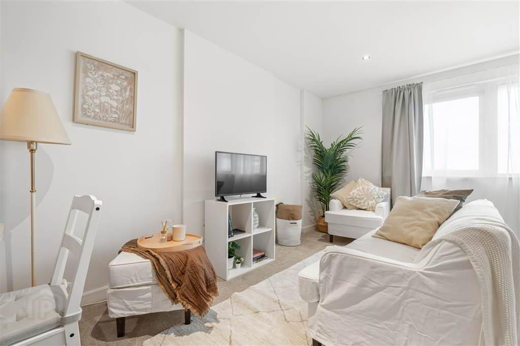 3.09 The Obel, 62 Donegall Quay 15 of 21