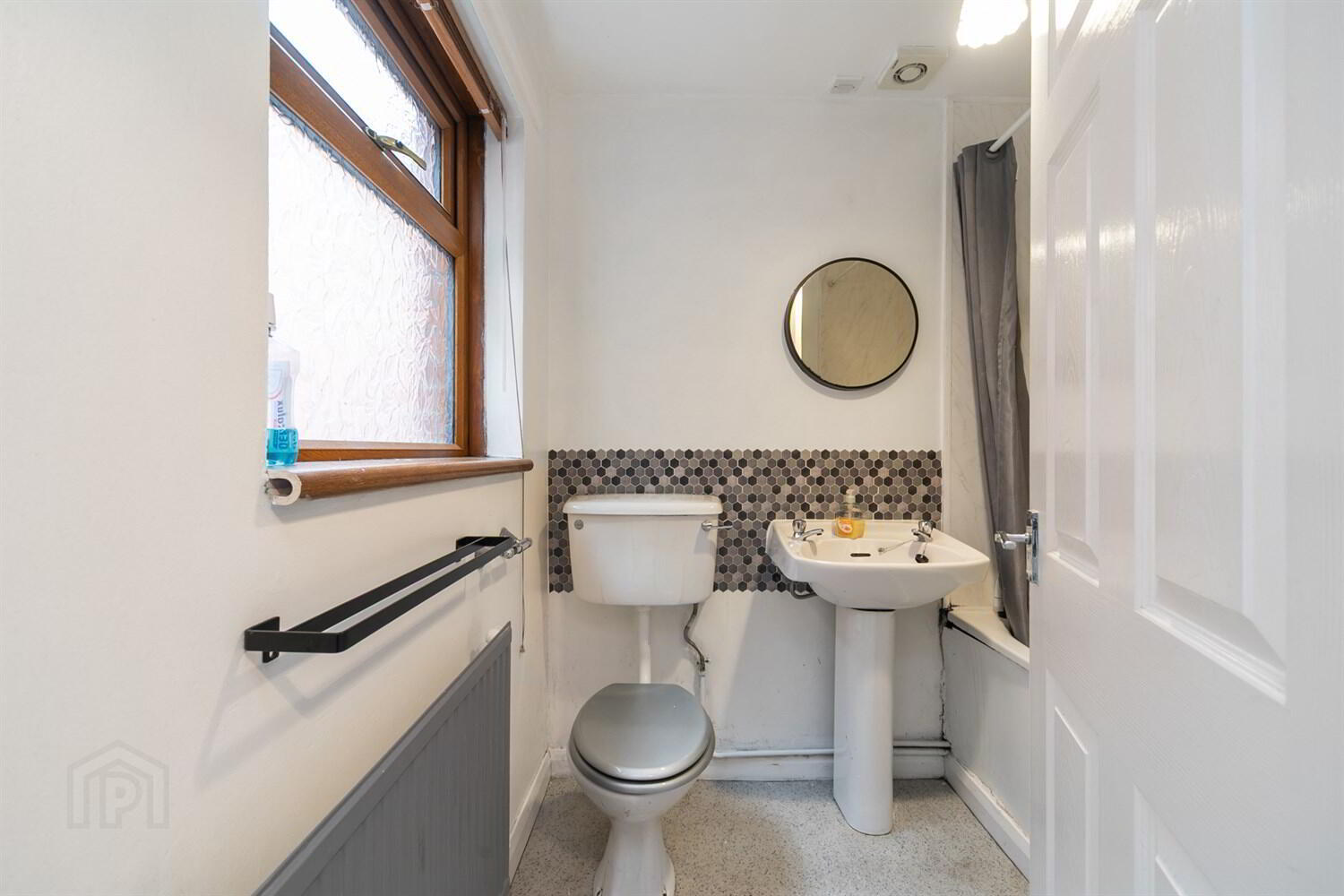 70 Hatfield Street 8 of 12