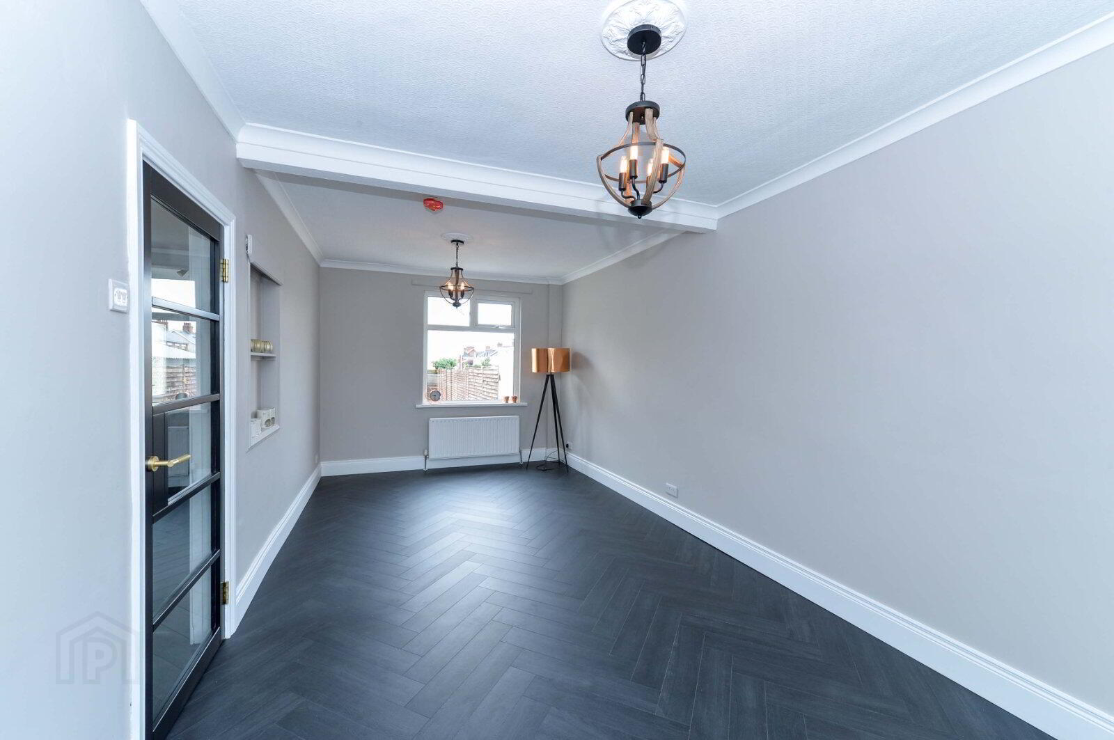 307 Castlereagh Road 5 of 22