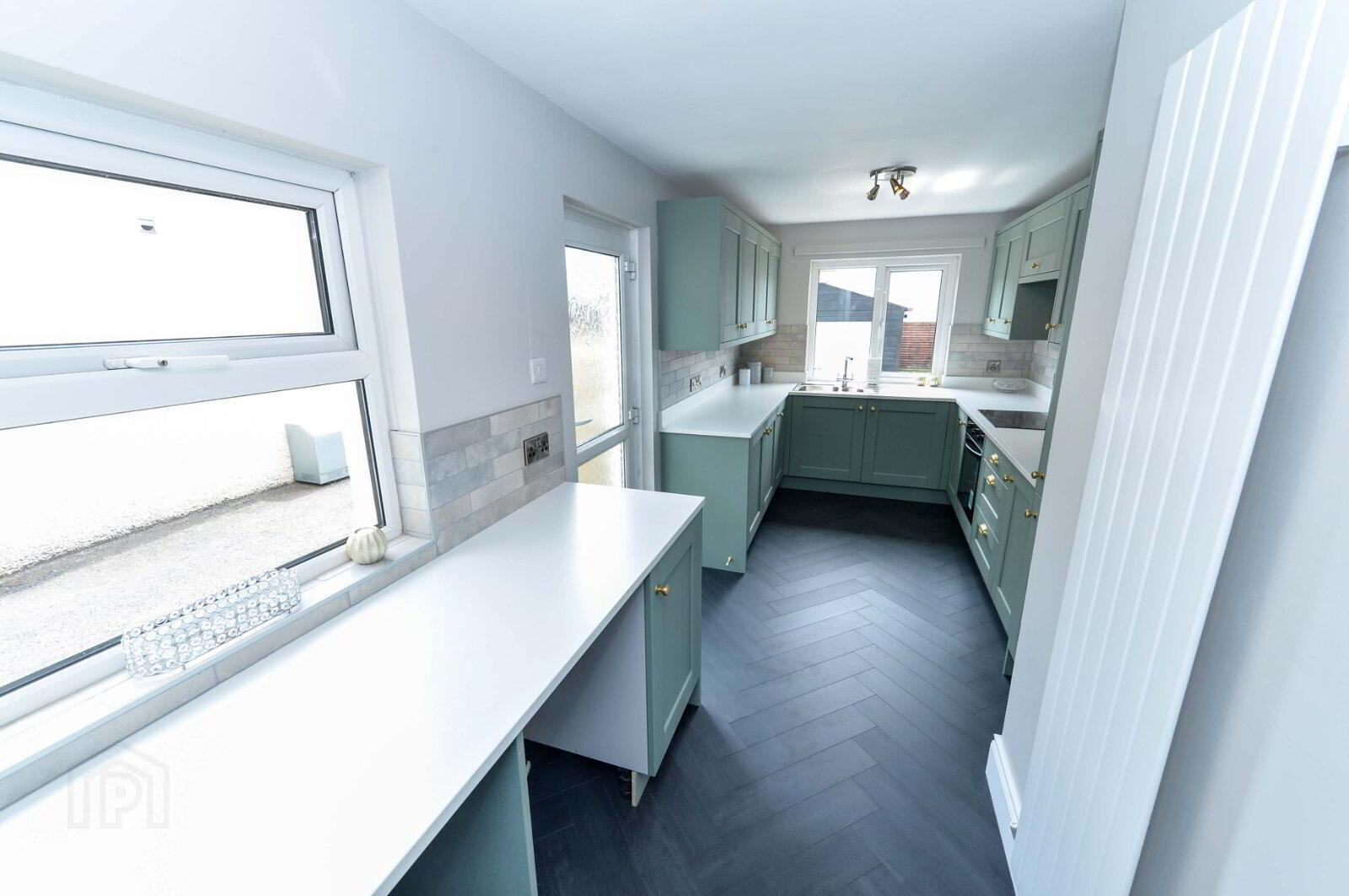 307 Castlereagh Road 8 of 22