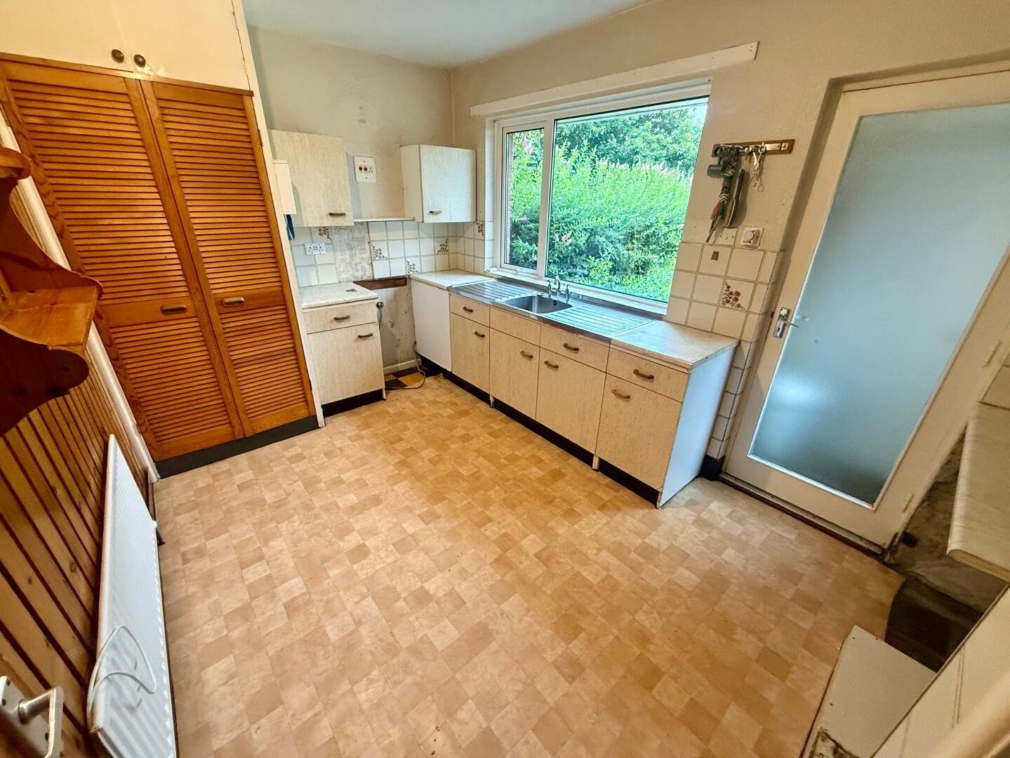51 Ashburn Avenue 5 of 11
