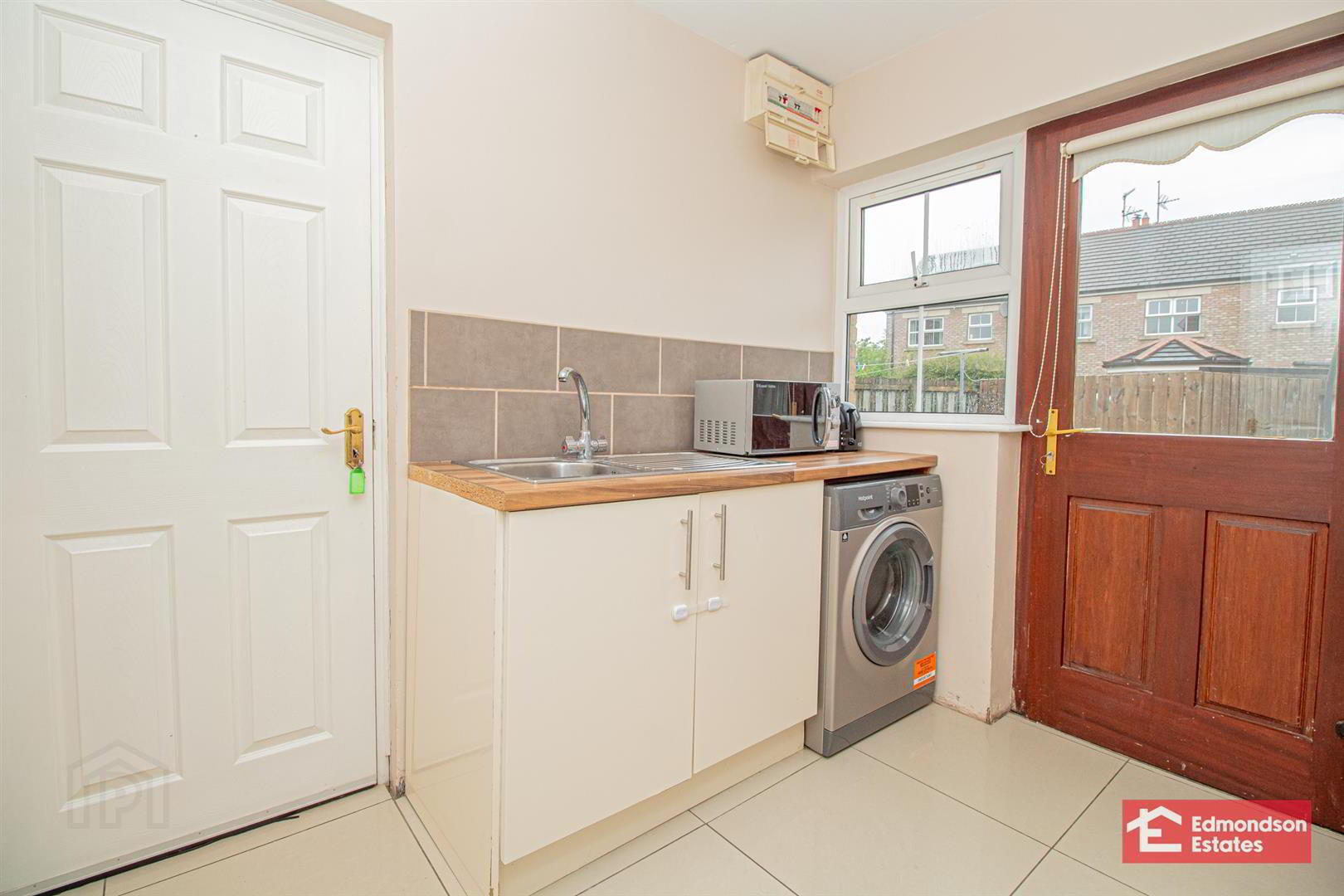 69 Rosses Farm 15 of 34