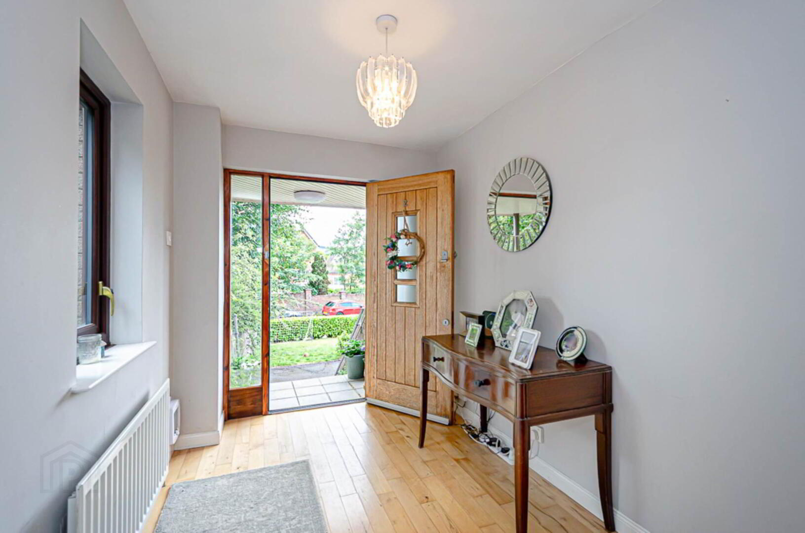 2 Thornhill Grove 8 of 60
