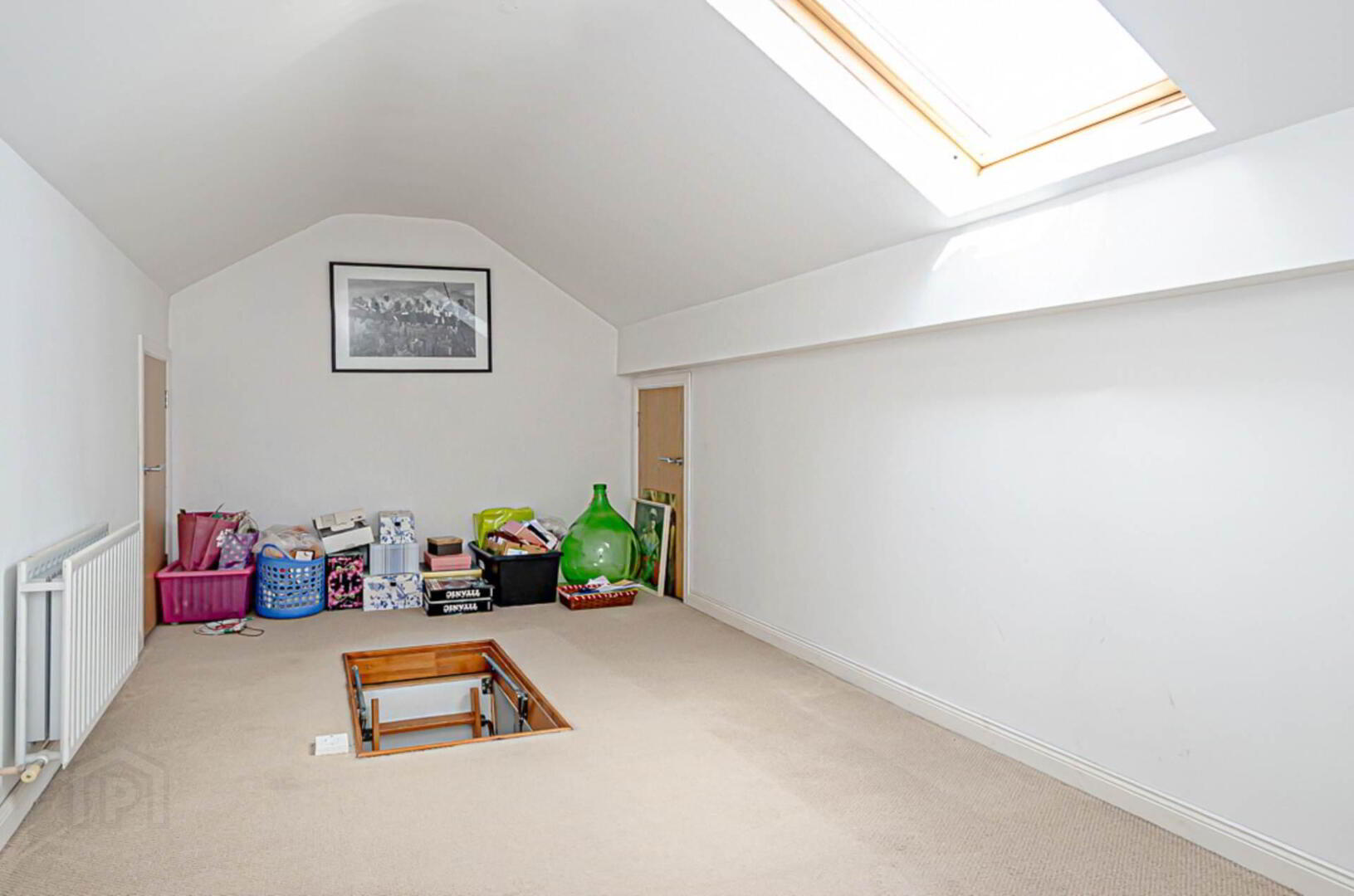 2 Thornhill Grove 52 of 60