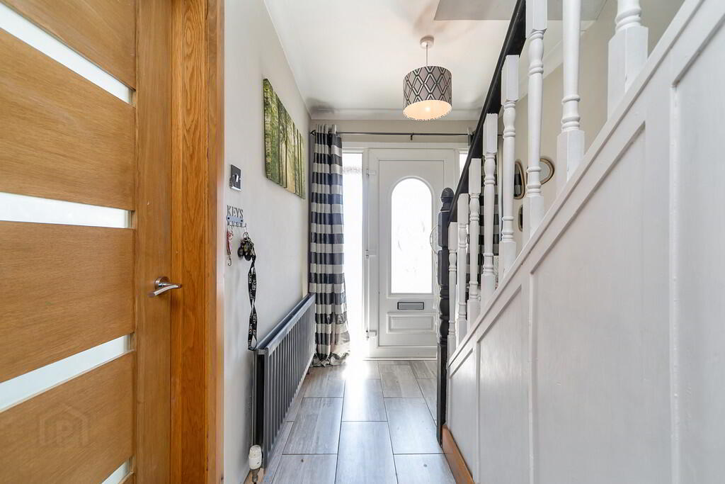 44 Orangefield Avenue 3 of 23