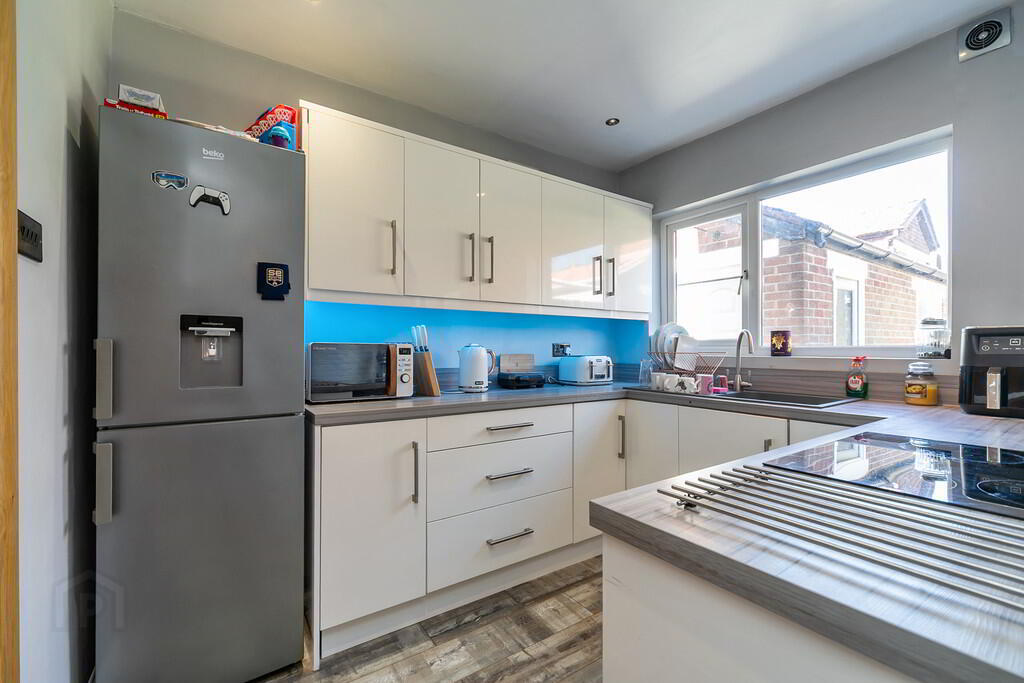 44 Orangefield Avenue 8 of 23
