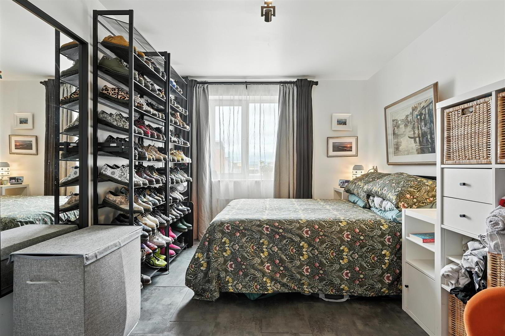 Apt 807 College Central, 4 College Avenue 15 of 18