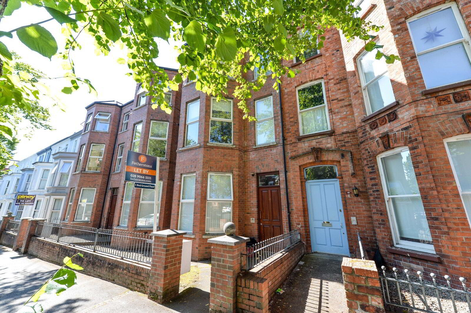 Flat 2, 97 Eglantine Avenue 1 of 8