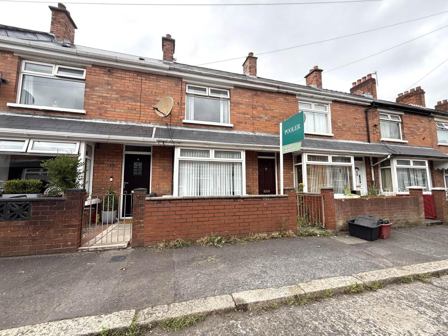 39 Lismain Street 1 of 9