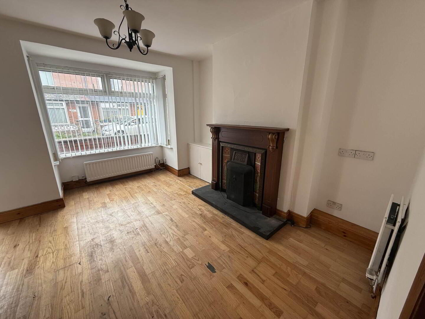 property description image