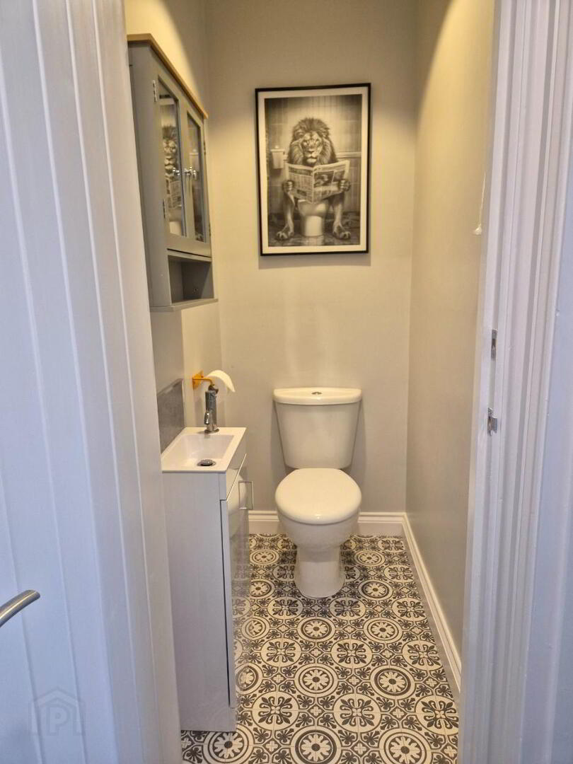 **student Rental** 11 of 13