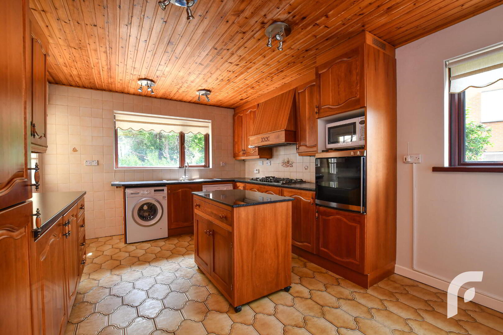 7 Jordanstown Heights 22 of 45