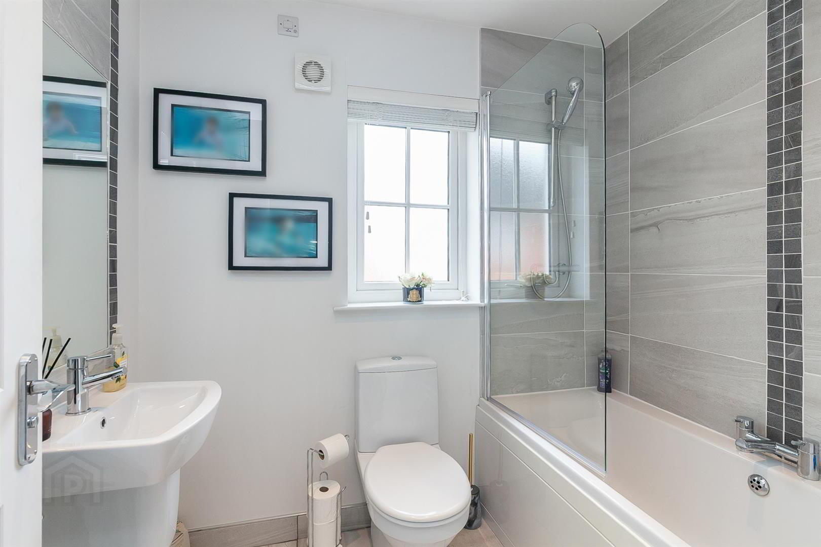 4 Foxton Court 22 of 26