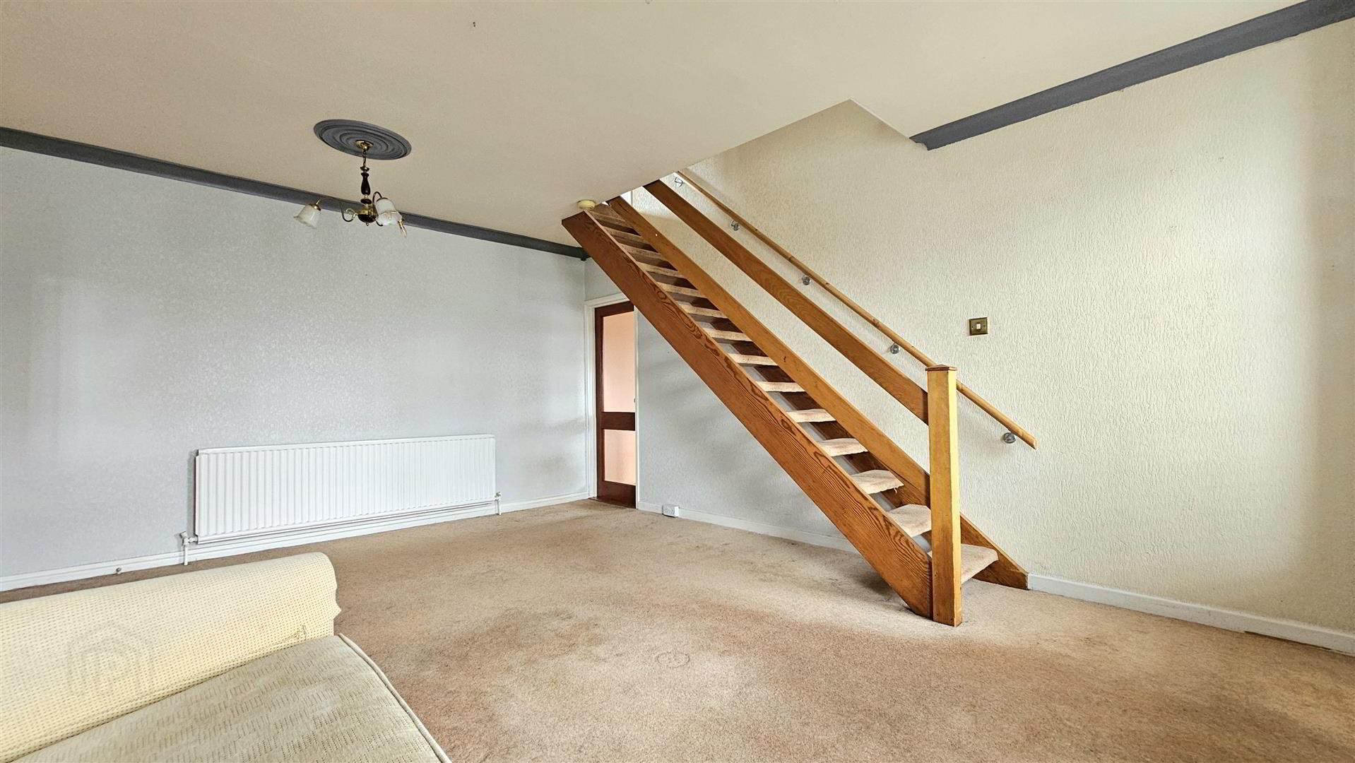 102 Belfast Road 10 of 27