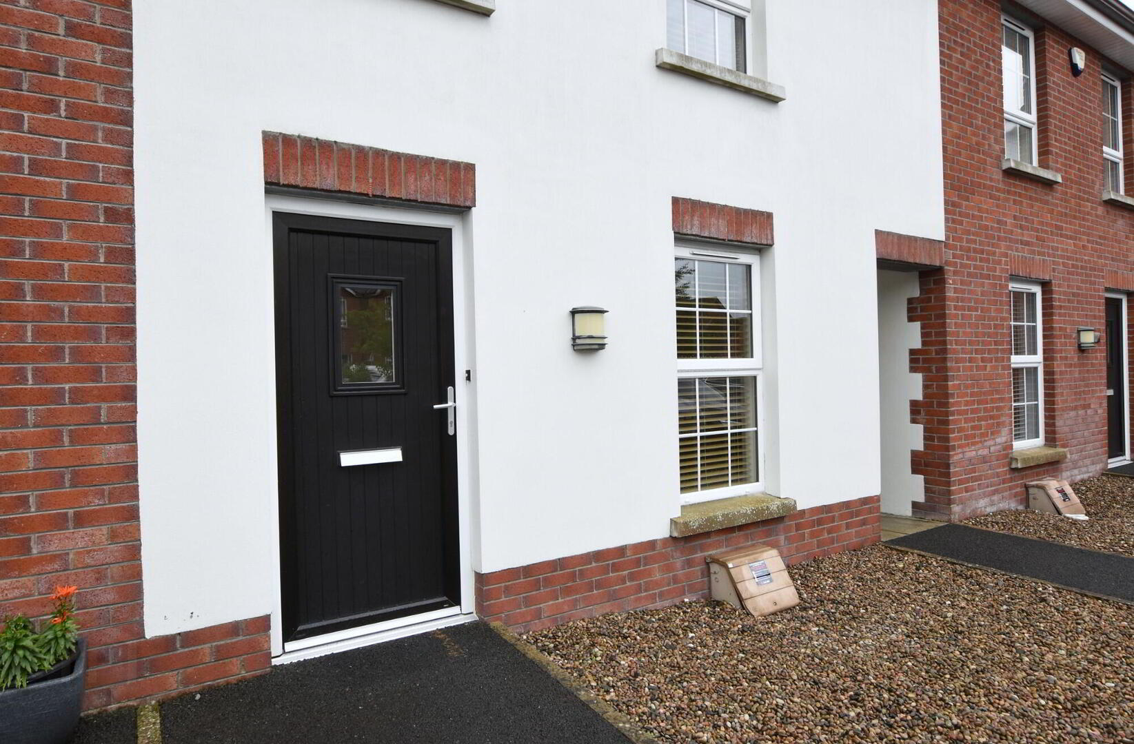 property description image