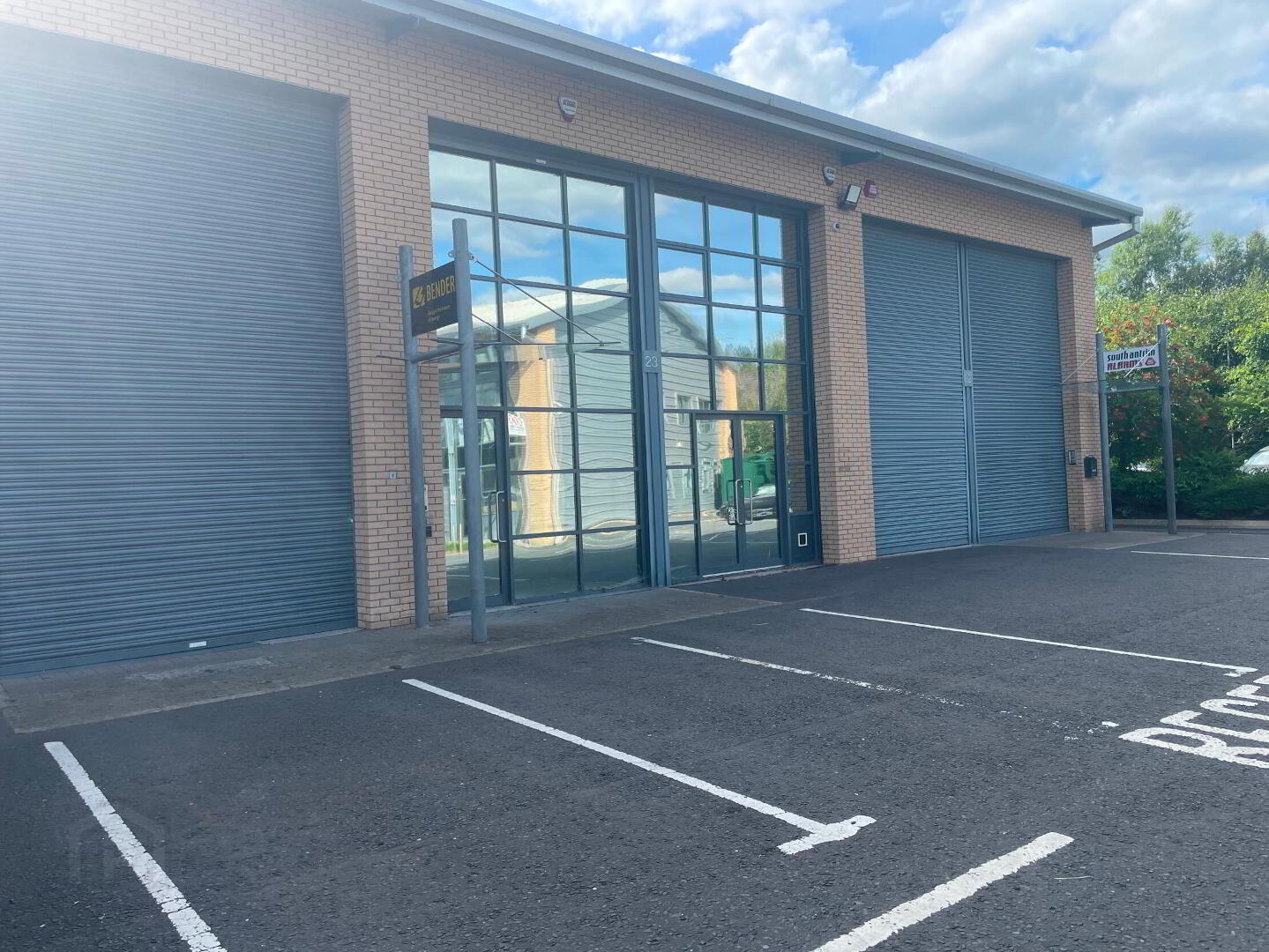 23 Crescent Business Park 4 of 13