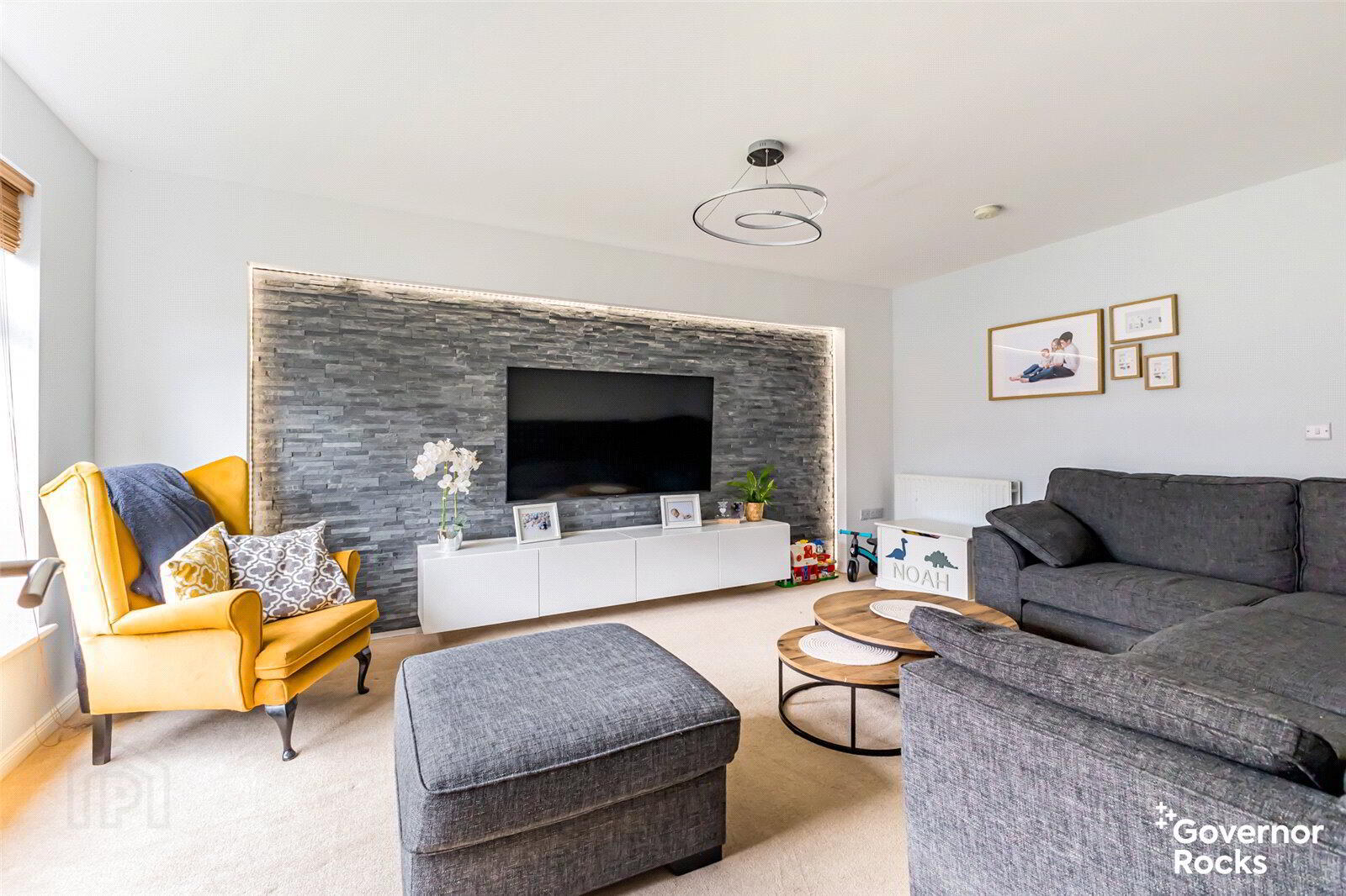 73 Stonebridge Avenue 3 of 33