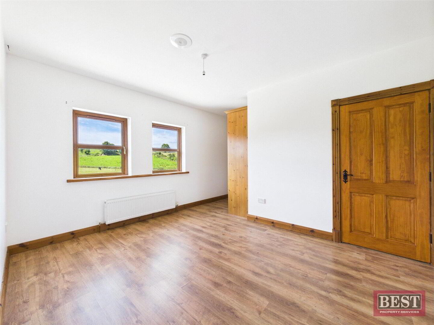 22 Whiterock Road 17 of 28