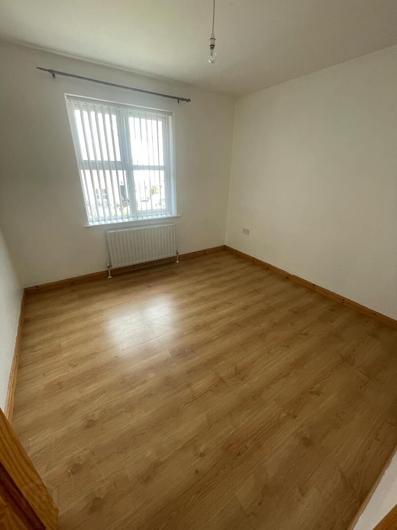 117 Waterfoot Park 12 of 14