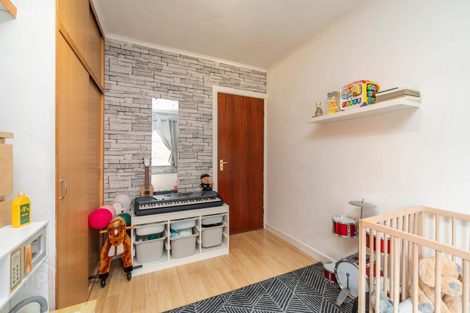 24 Glenwell Crescent 12 of 35