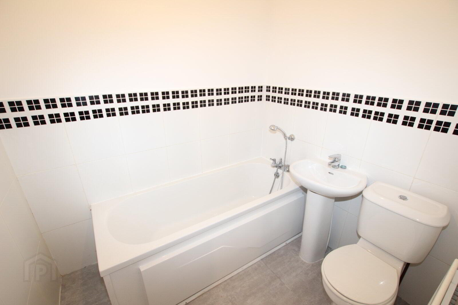 46 Ainsworth Avenue 11 of 11
