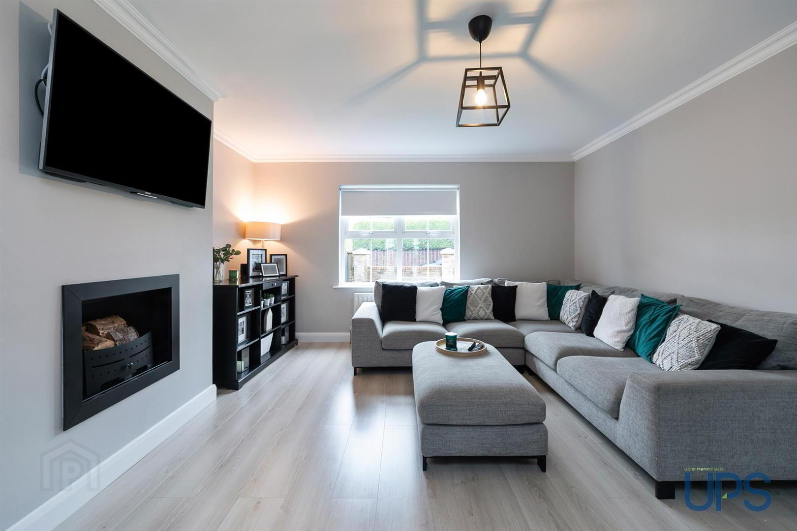 58 Mount Eagles Avenue 3 of 34