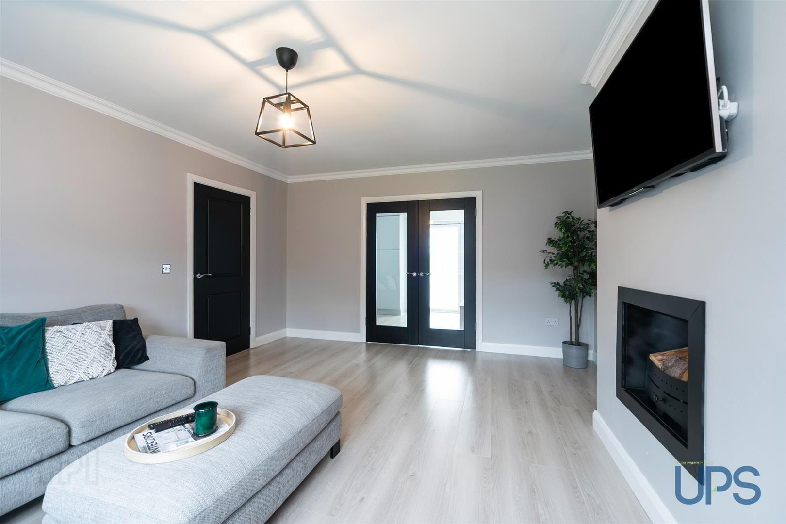 58 Mount Eagles Avenue 4 of 34