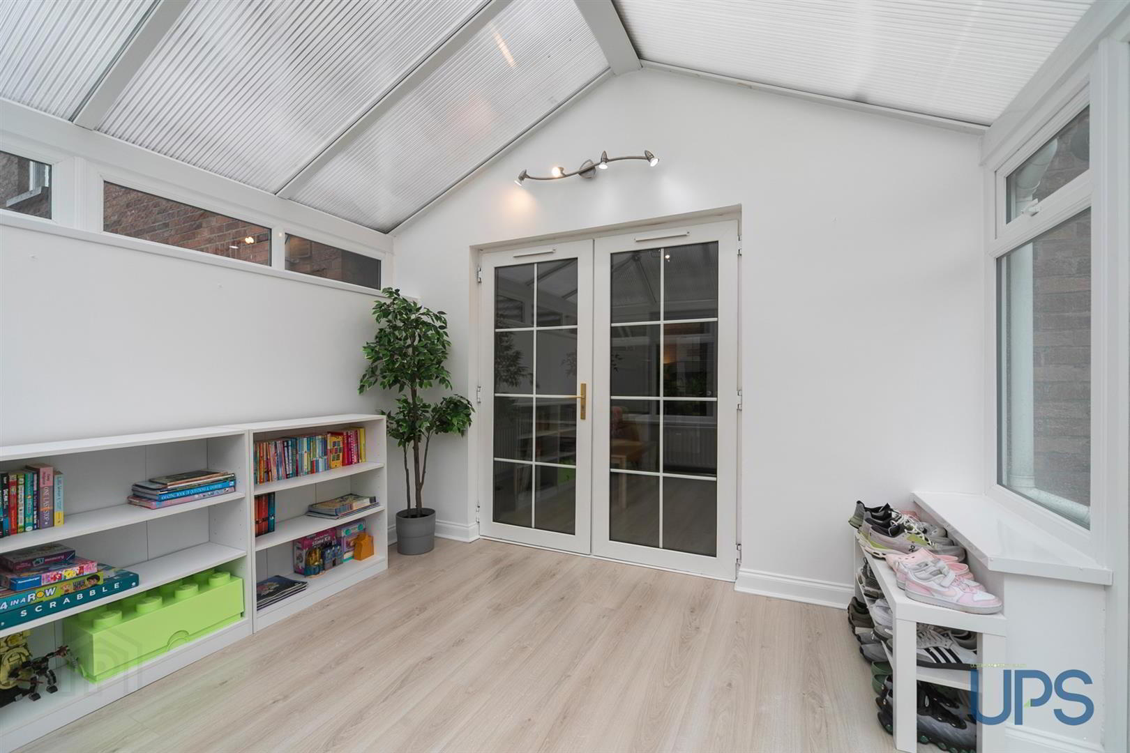 58 Mount Eagles Avenue 10 of 34