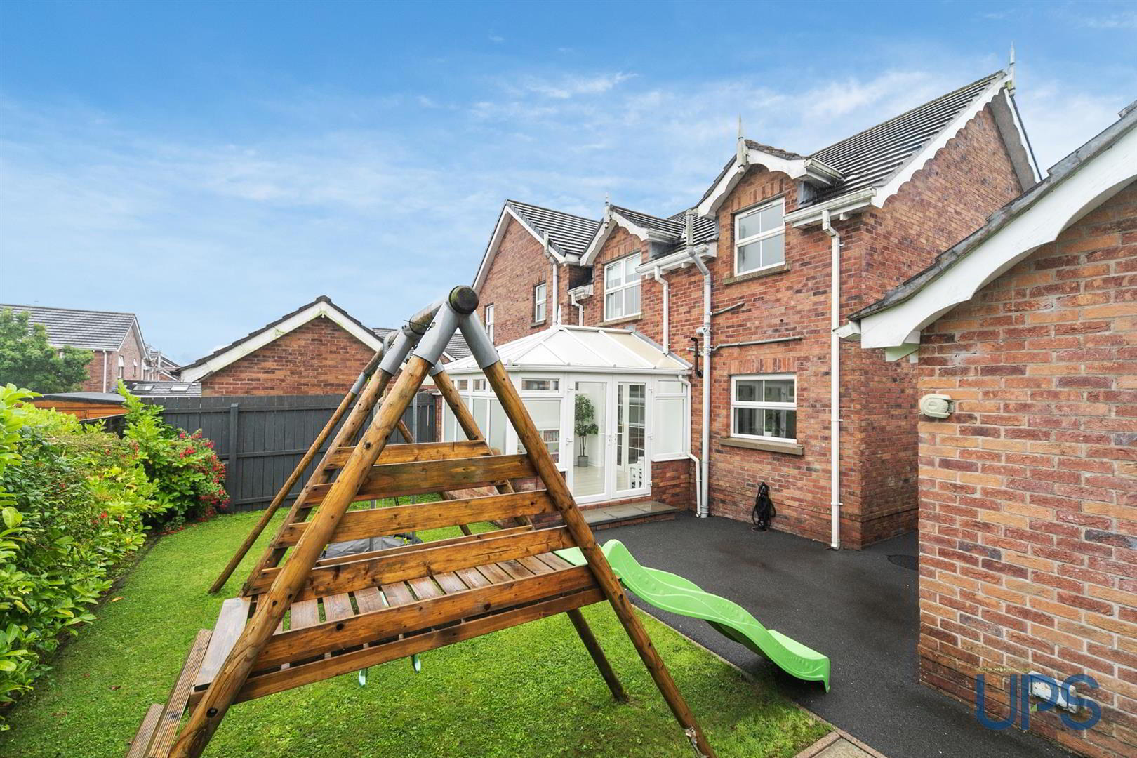58 Mount Eagles Avenue 28 of 34