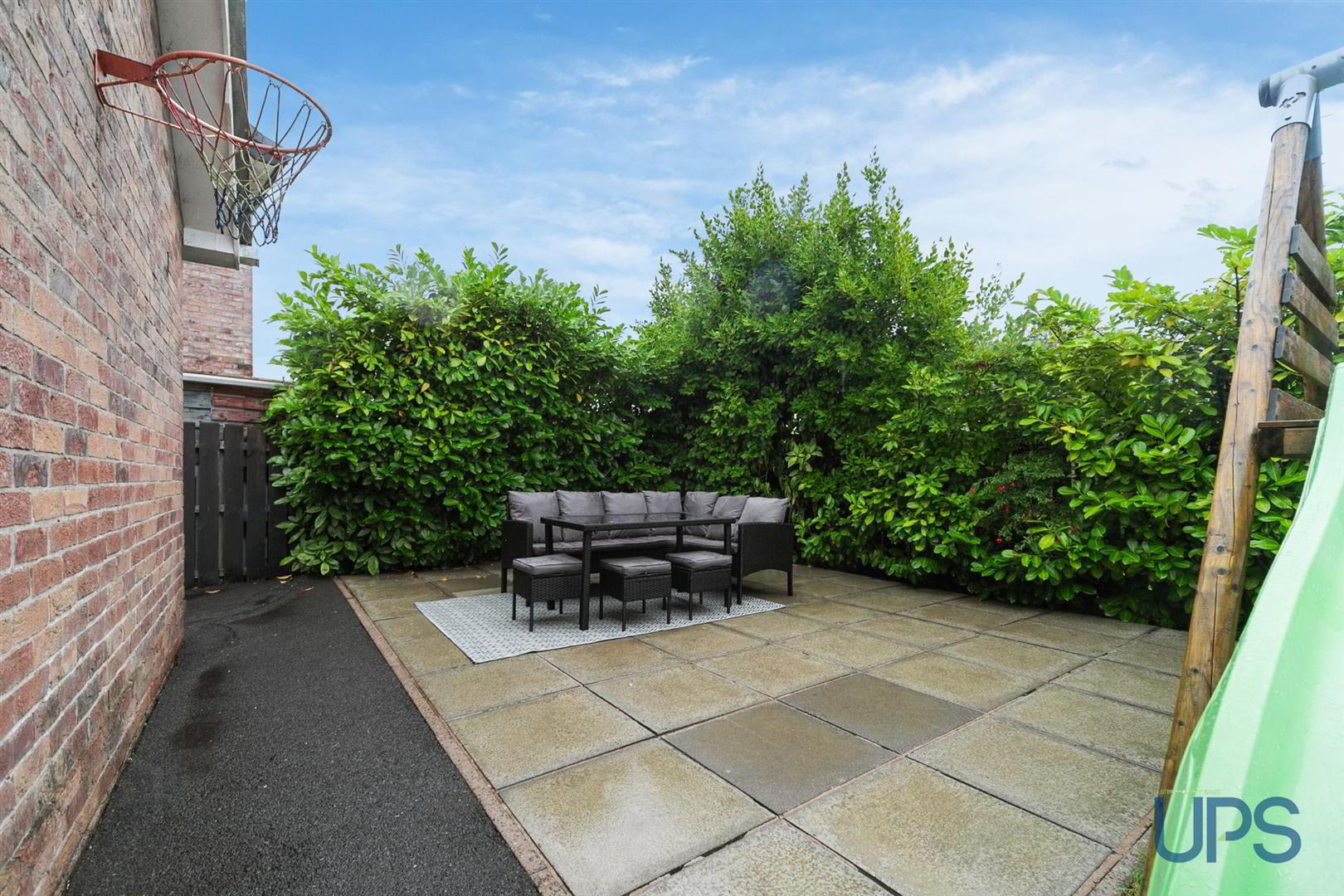 58 Mount Eagles Avenue 27 of 34