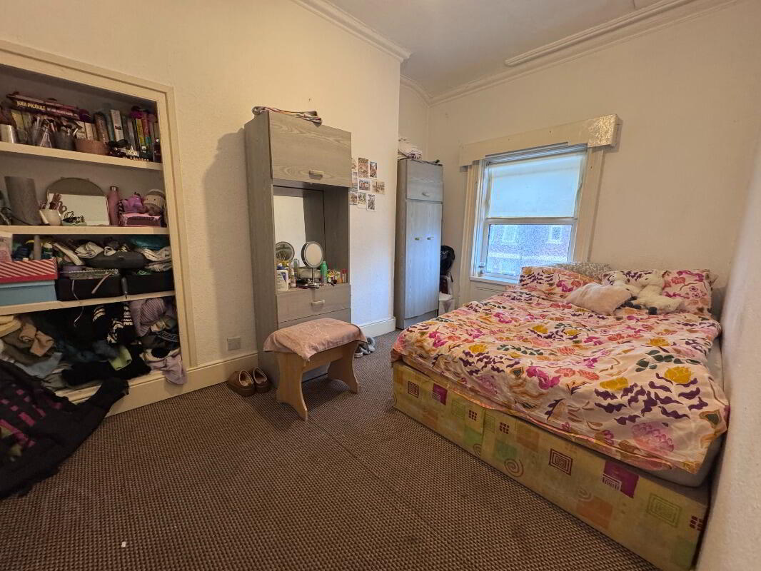 32 Lawrence Street 5 of 8