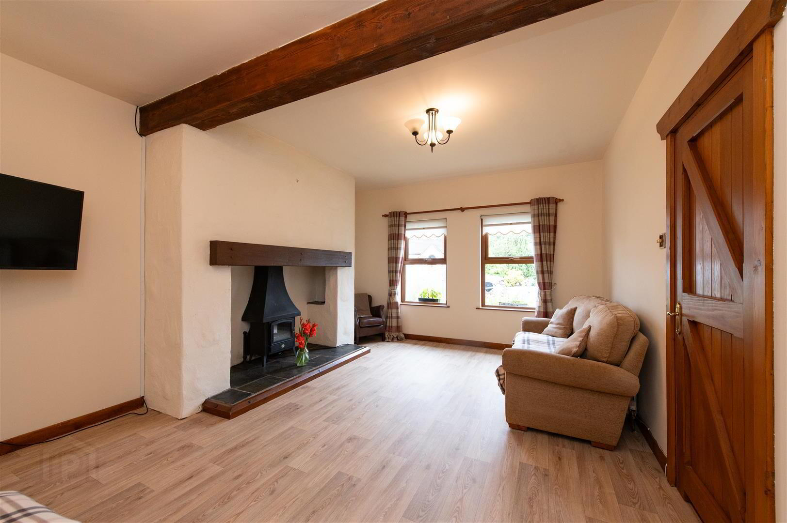 8 Oakwood Avenue 4 of 25
